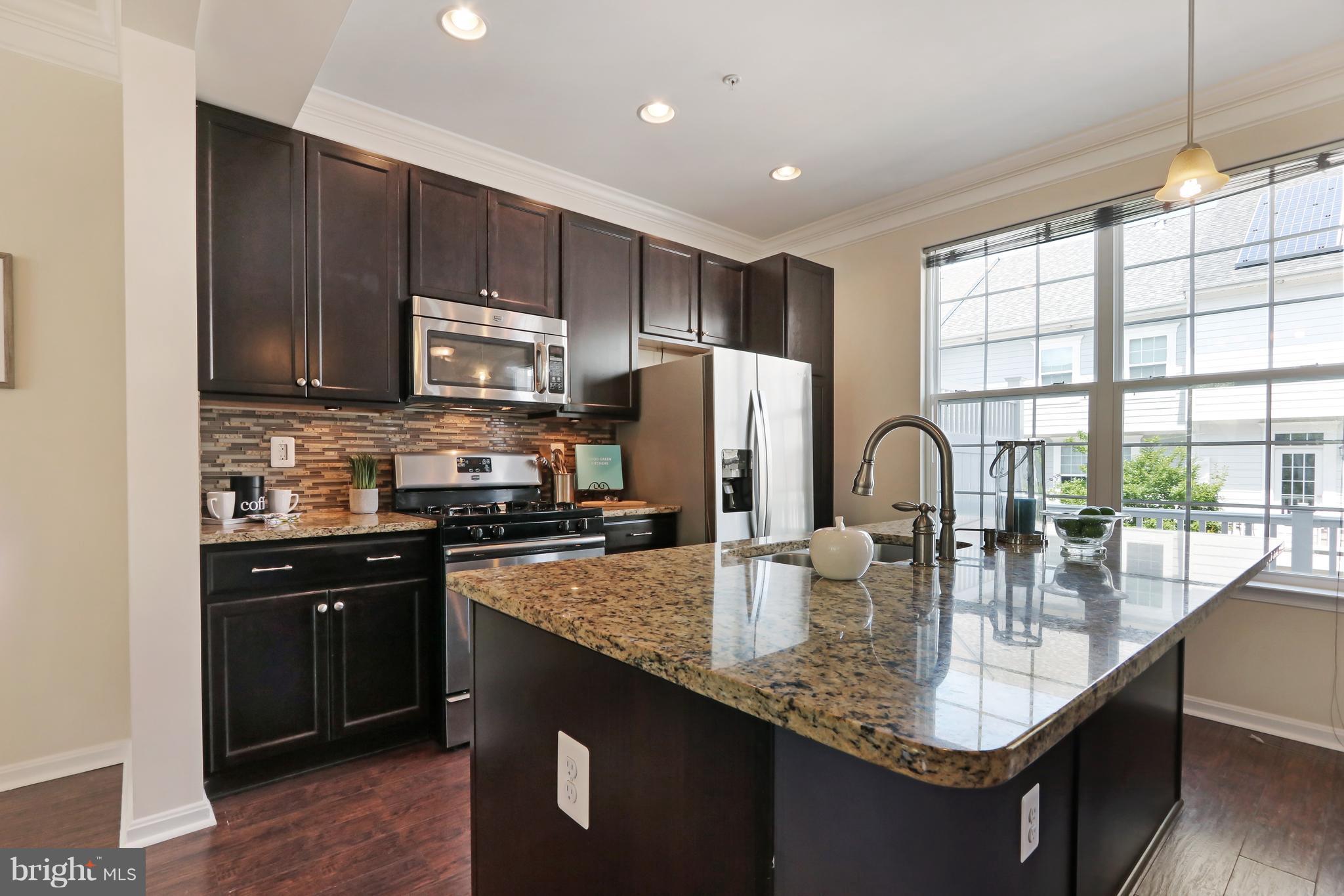 THE VILLAGES OF STEEPLEC - Residential