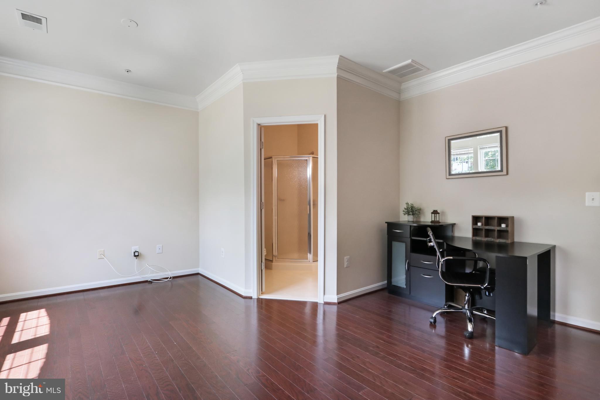 THE VILLAGES OF STEEPLEC - Residential