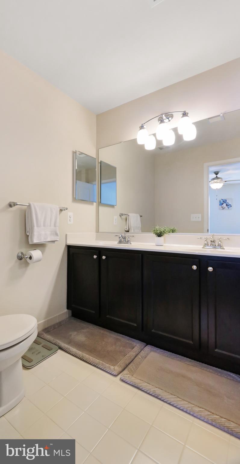 THE VILLAGES OF STEEPLEC - Residential