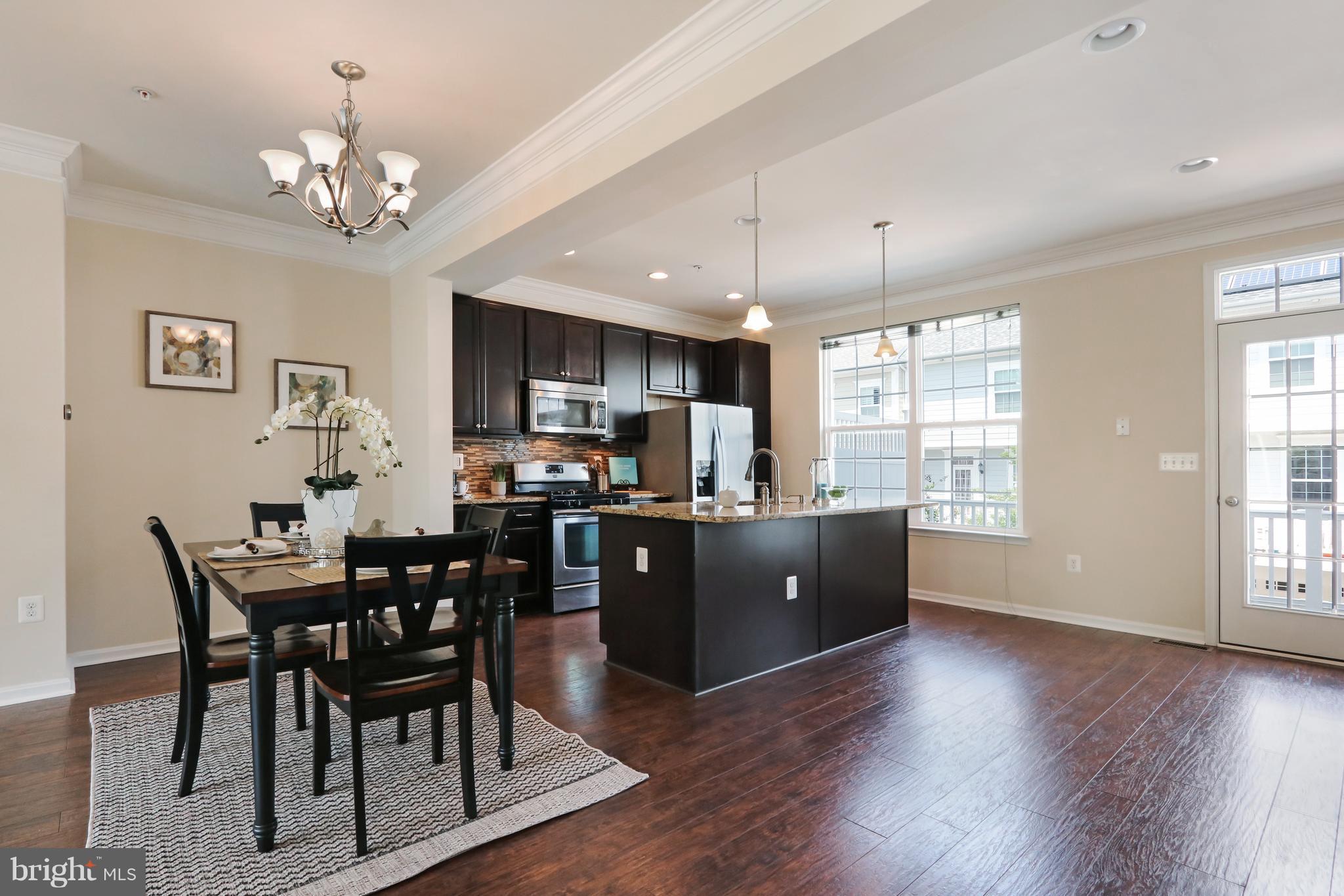 THE VILLAGES OF STEEPLEC - Residential