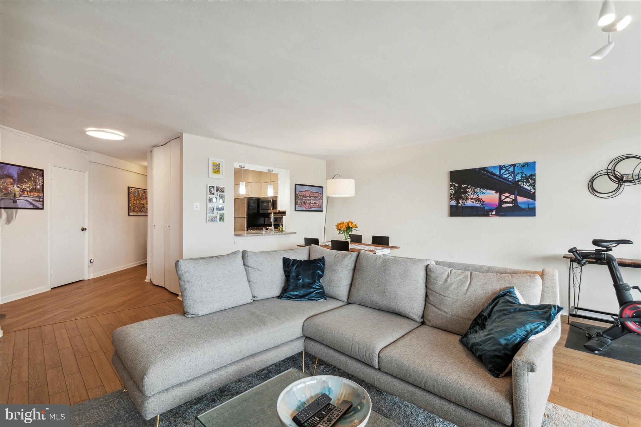 ART MUSEUM AREA - Residential
