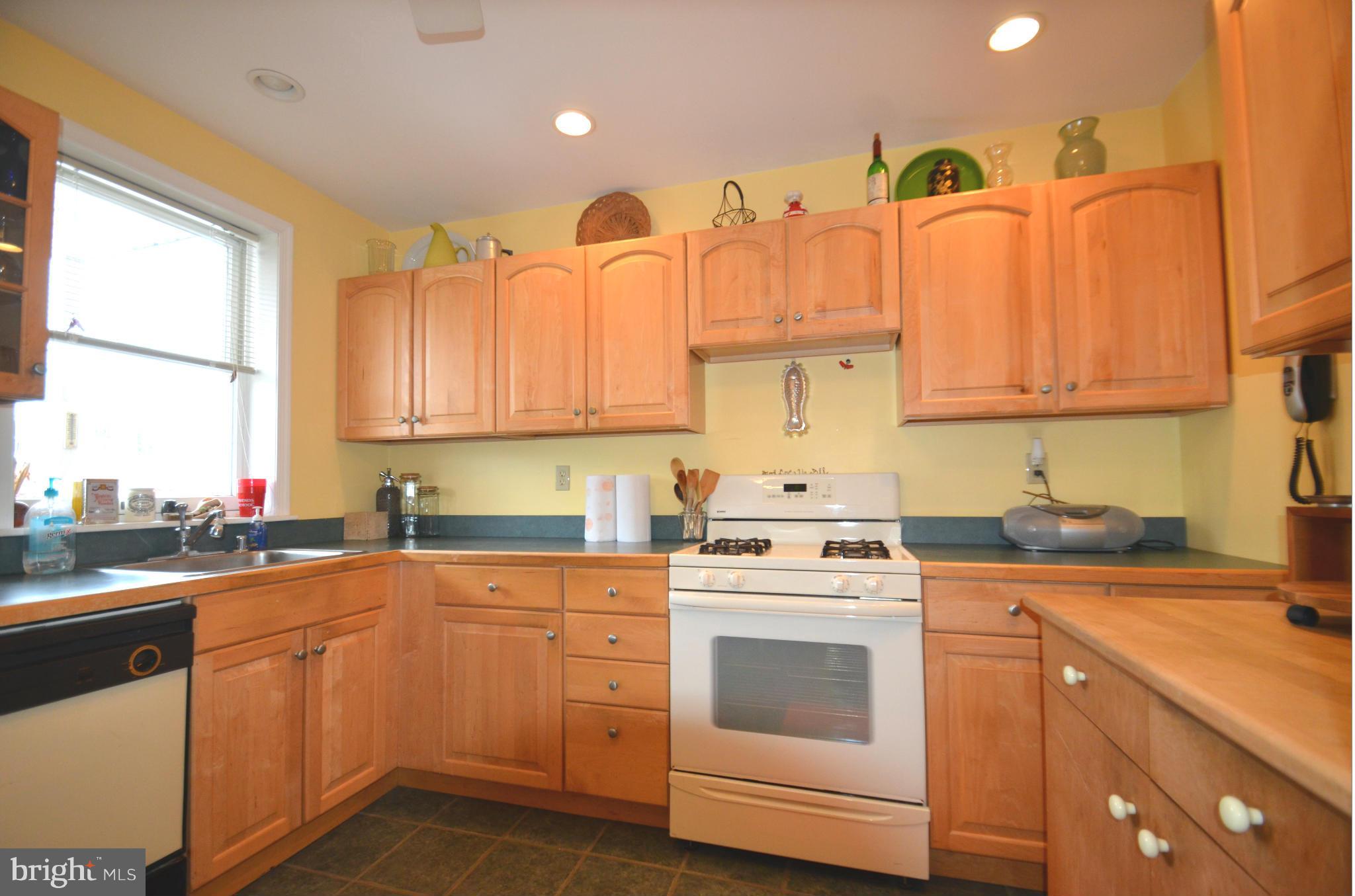 CHARLES VILLAGE - Residential