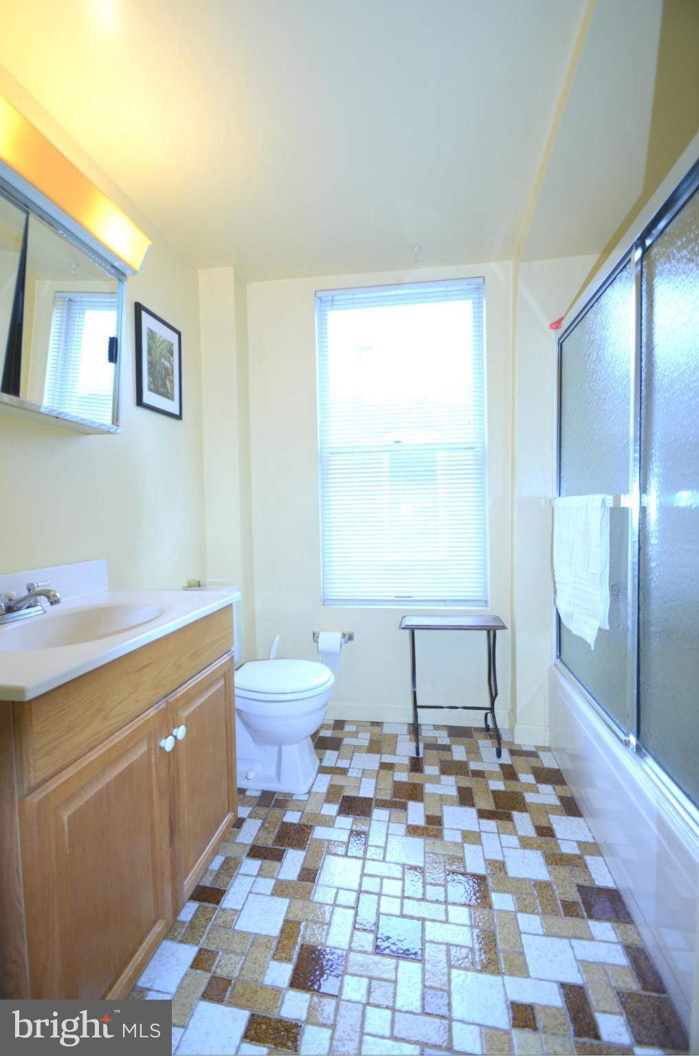 CHARLES VILLAGE - Residential