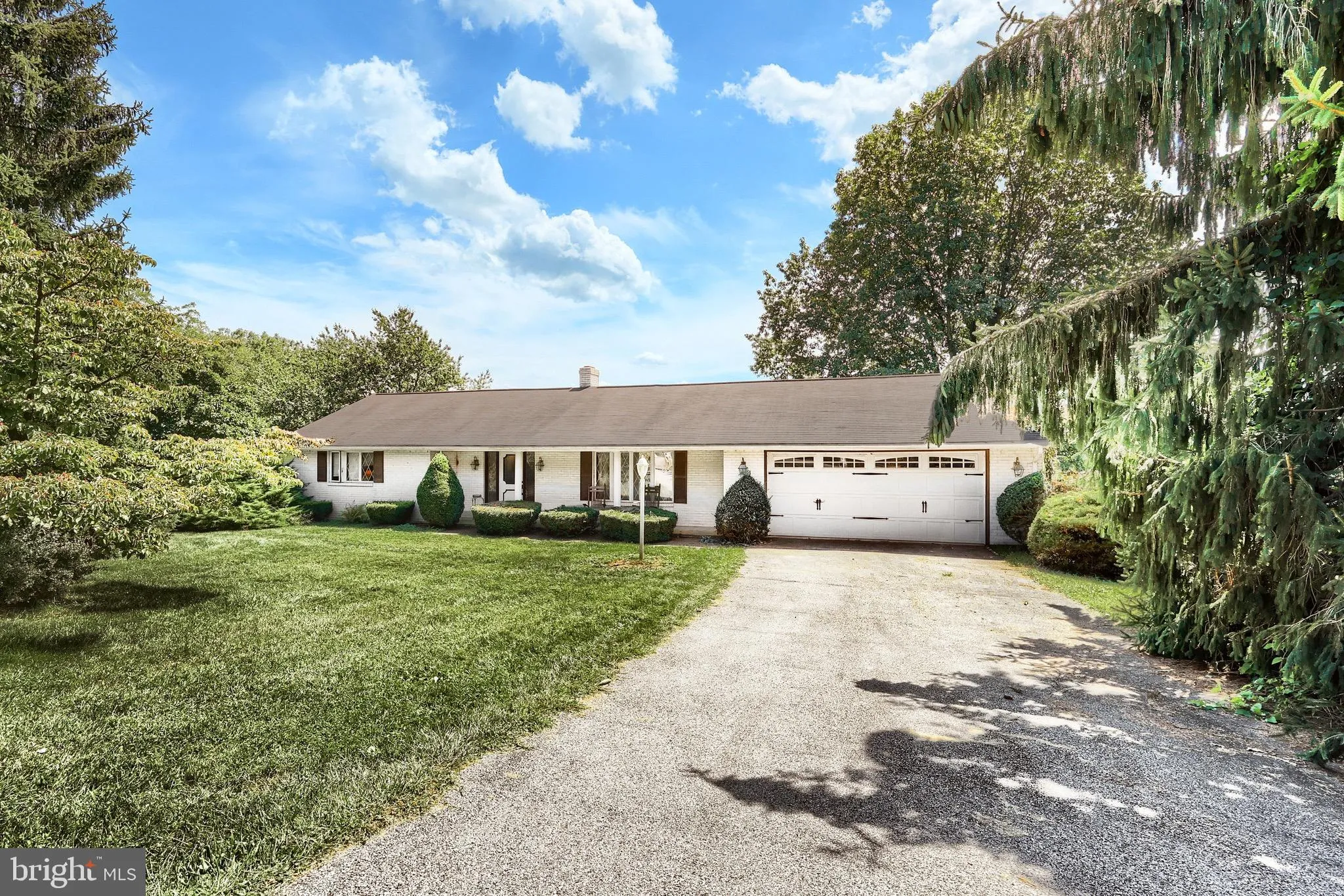 Seven Valleys, Pennsylvania 17360, United States, 4 Bedrooms Bedrooms, ,3 BathroomsBathrooms,Residential,Pending,200689