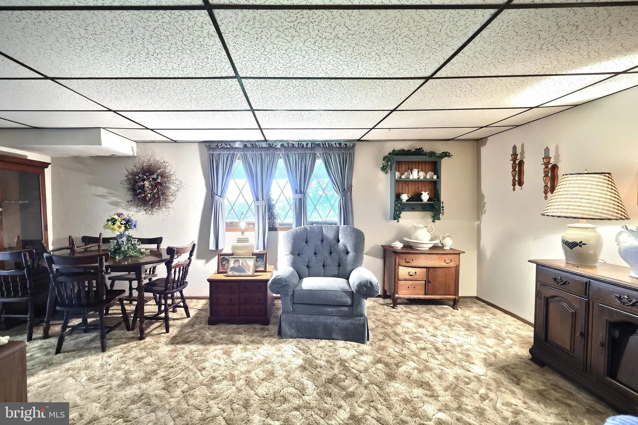 Seven Valleys, Pennsylvania 17360, United States, 4 Bedrooms Bedrooms, ,3 BathroomsBathrooms,Residential,Pending,200689