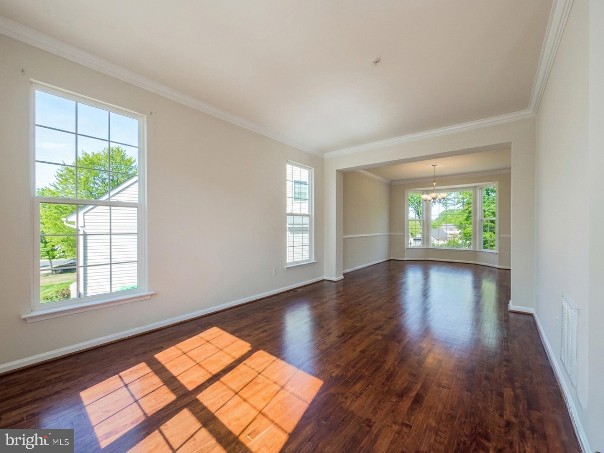 LONGWOOD - Residential