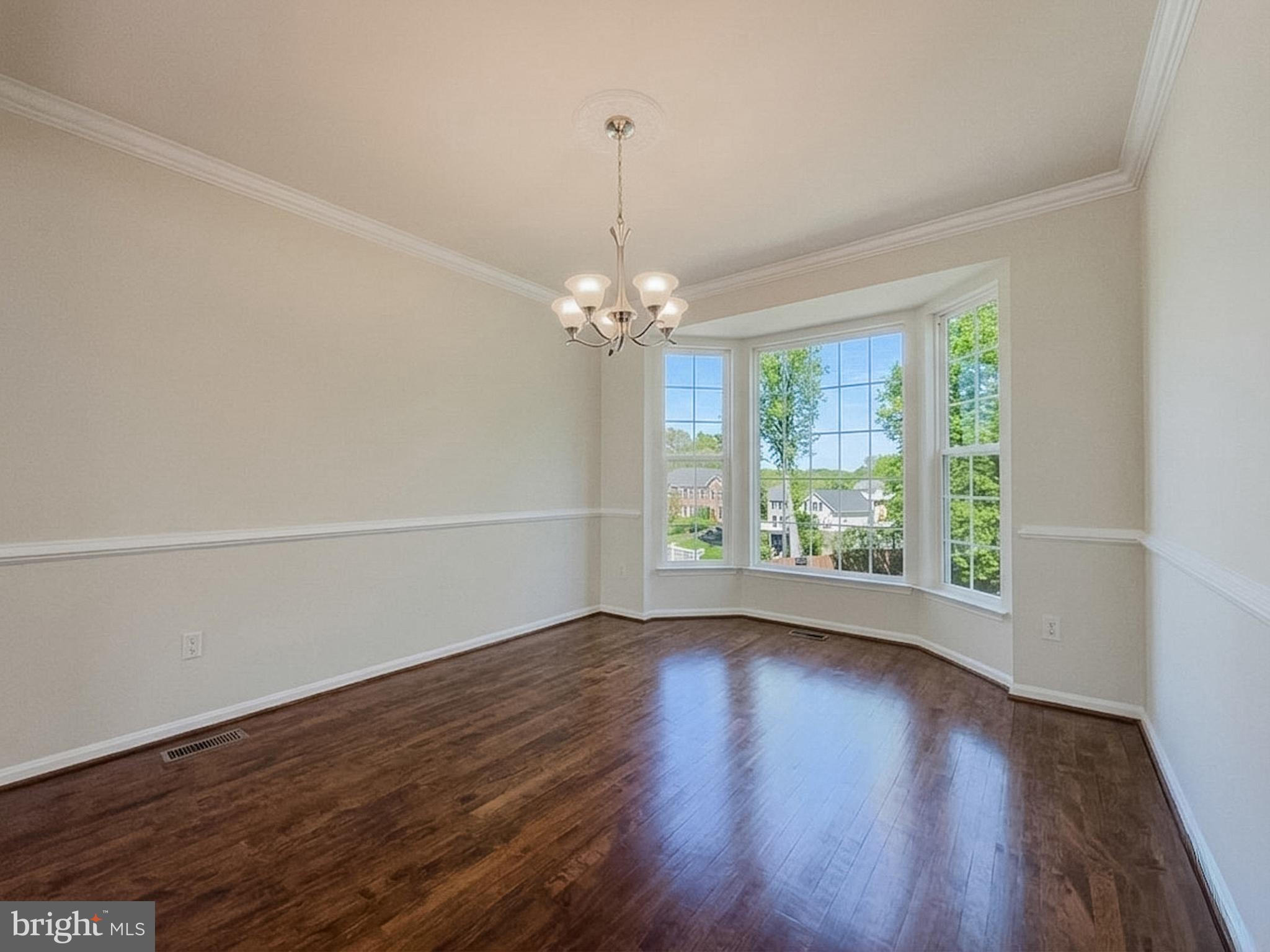 LONGWOOD - Residential