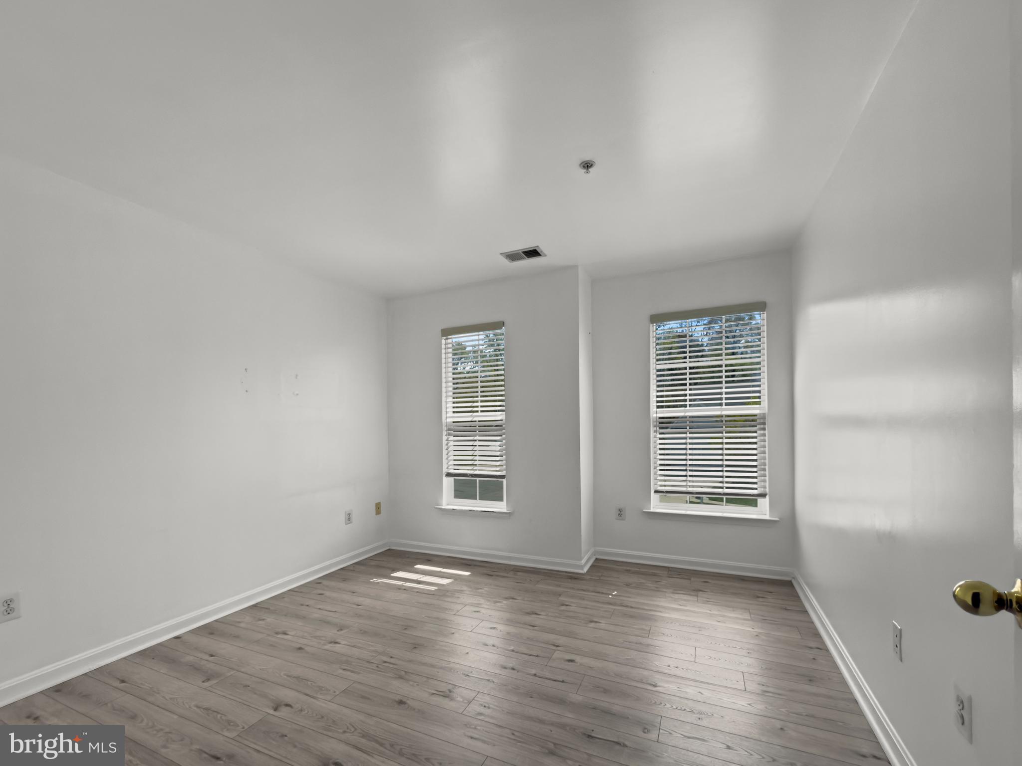 LONGWOOD - Residential