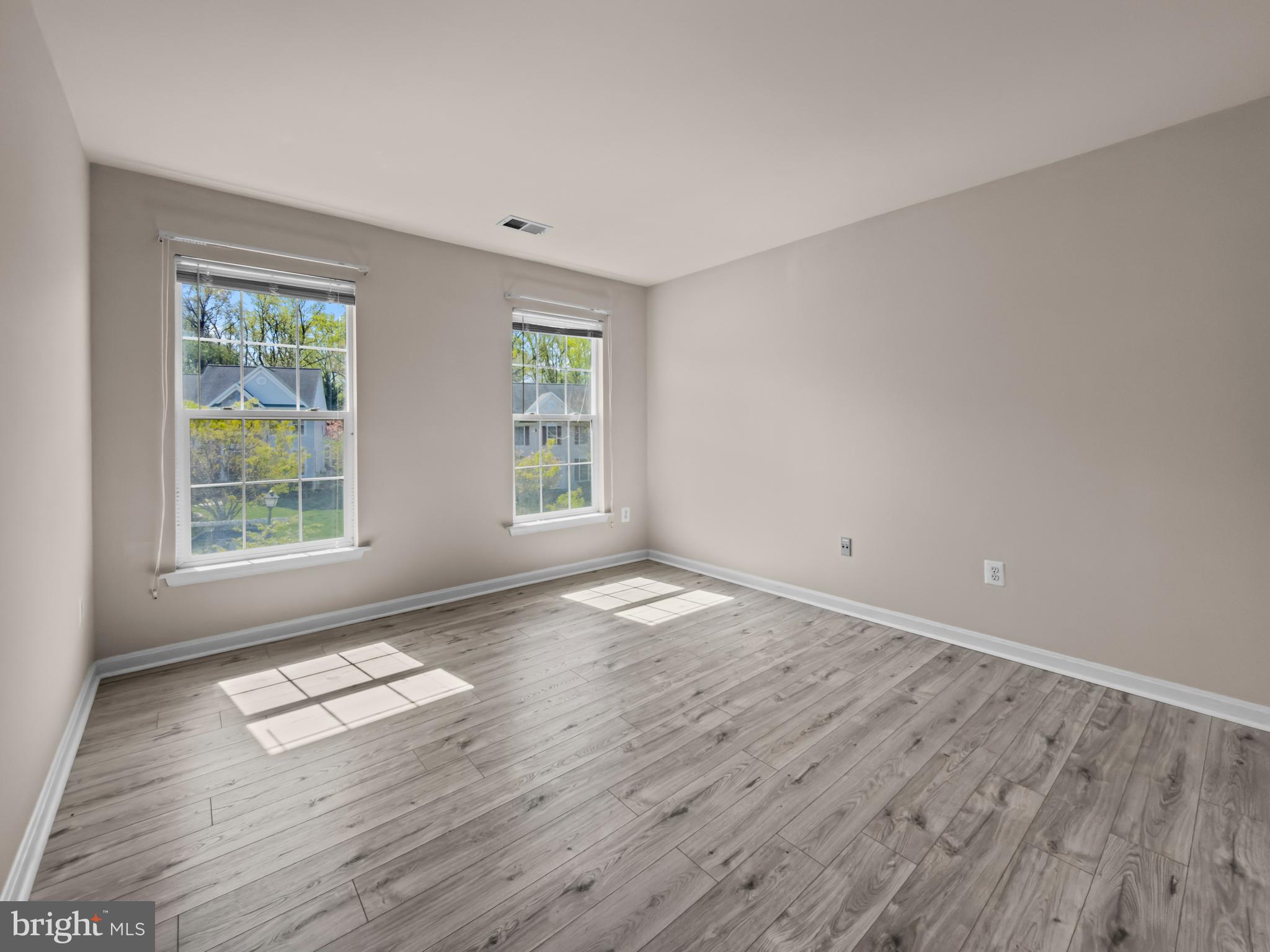 LONGWOOD - Residential