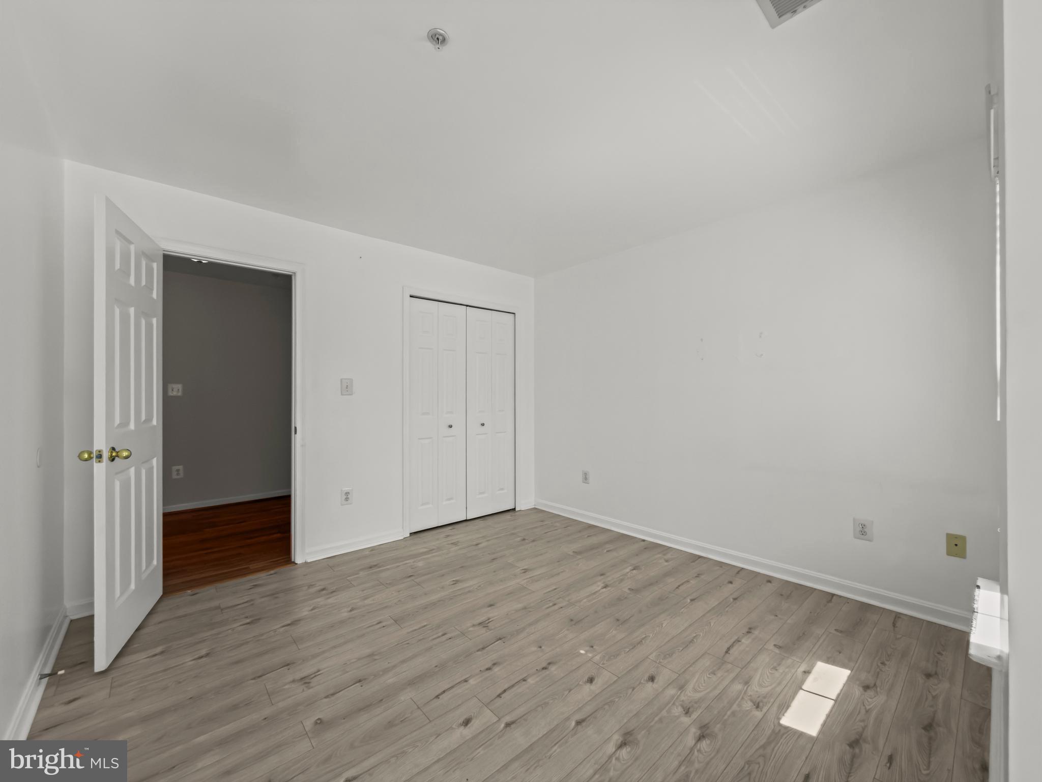 LONGWOOD - Residential