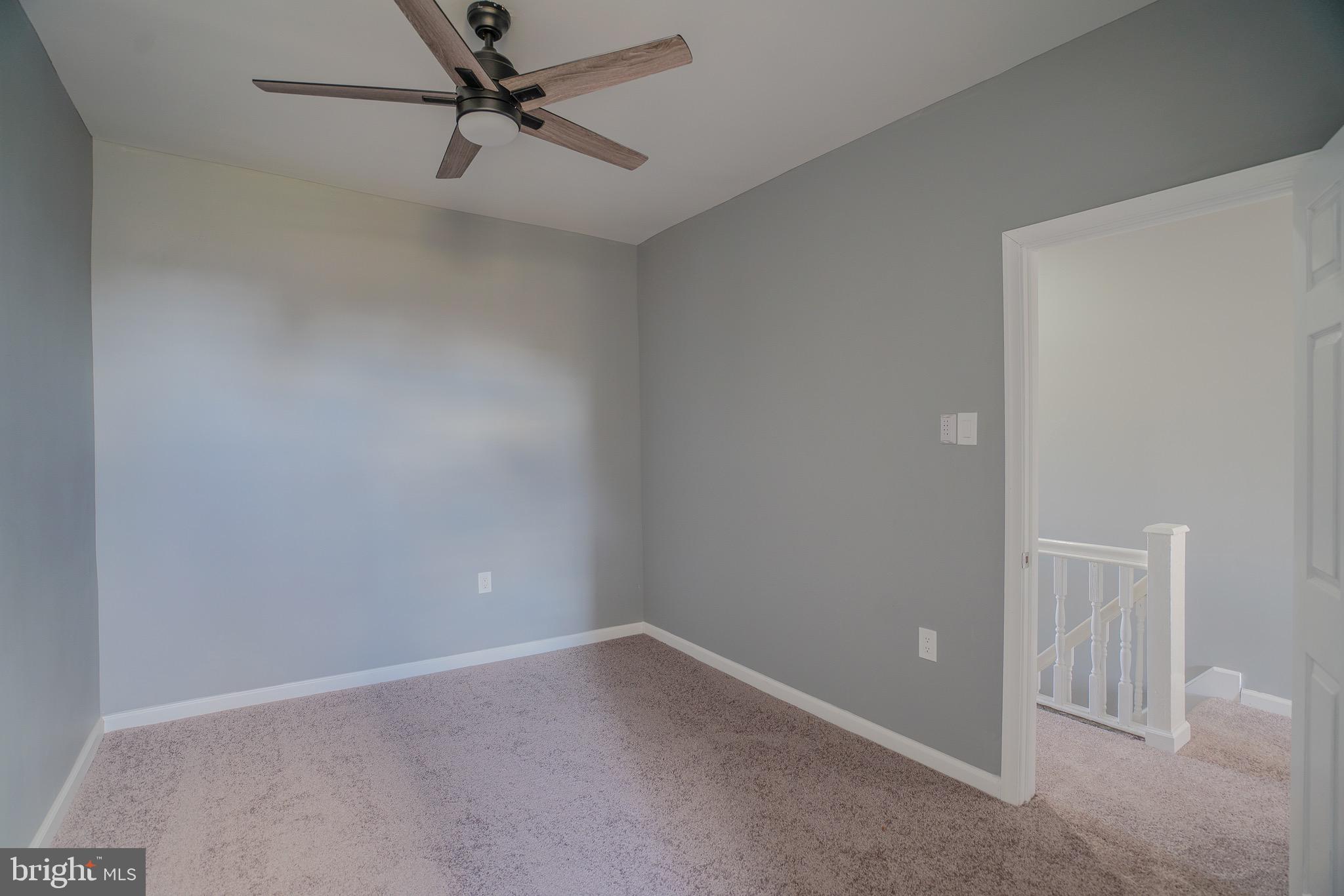 OXFORD CIRCLE - Residential