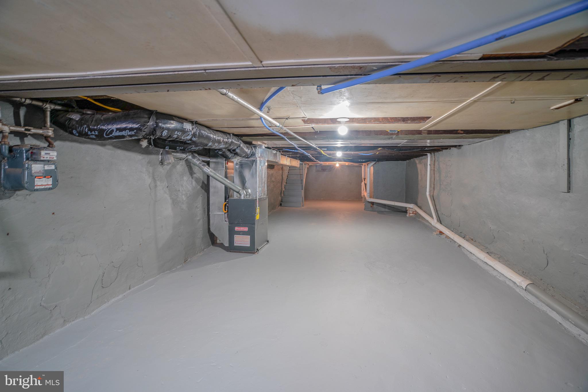 OXFORD CIRCLE - Residential