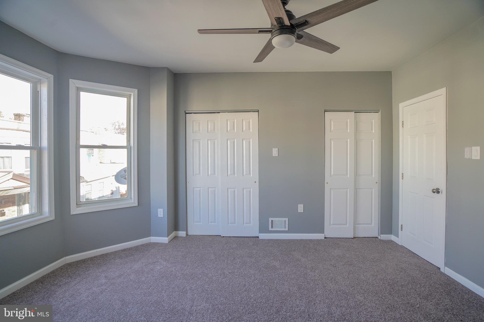 OXFORD CIRCLE - Residential