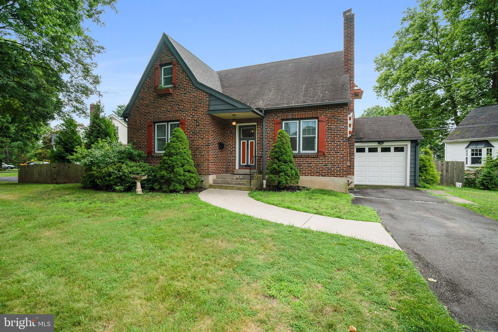 MAPLEWOOD - Residential Lease