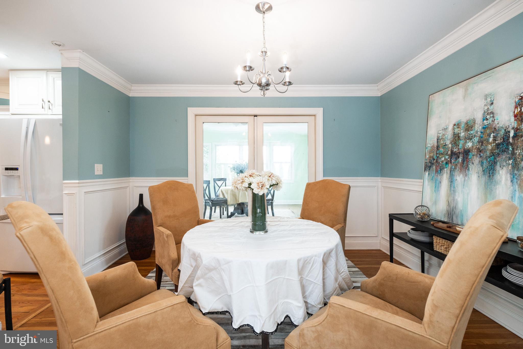 77 WHITE CLAY CRESCENT