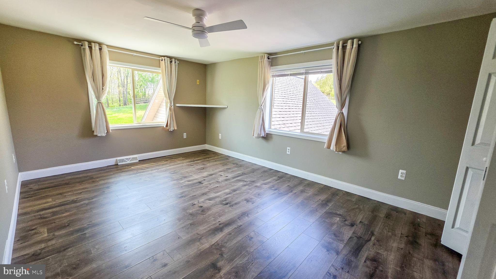 PORTERS SIDELING - Residential