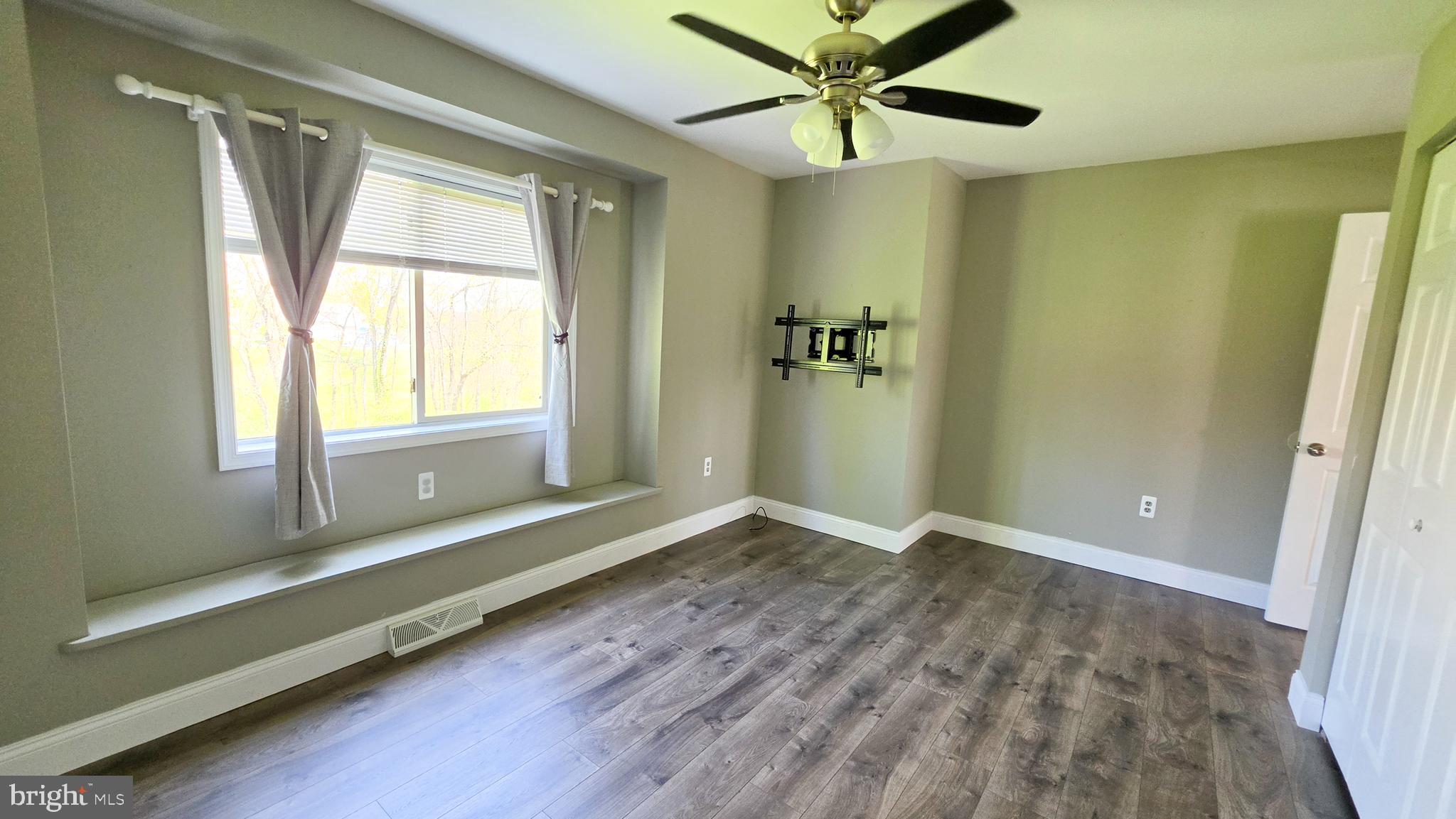 PORTERS SIDELING - Residential