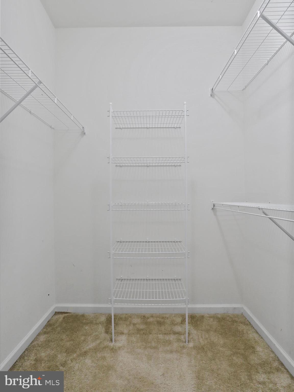 ARCHERS ROCK - Residential