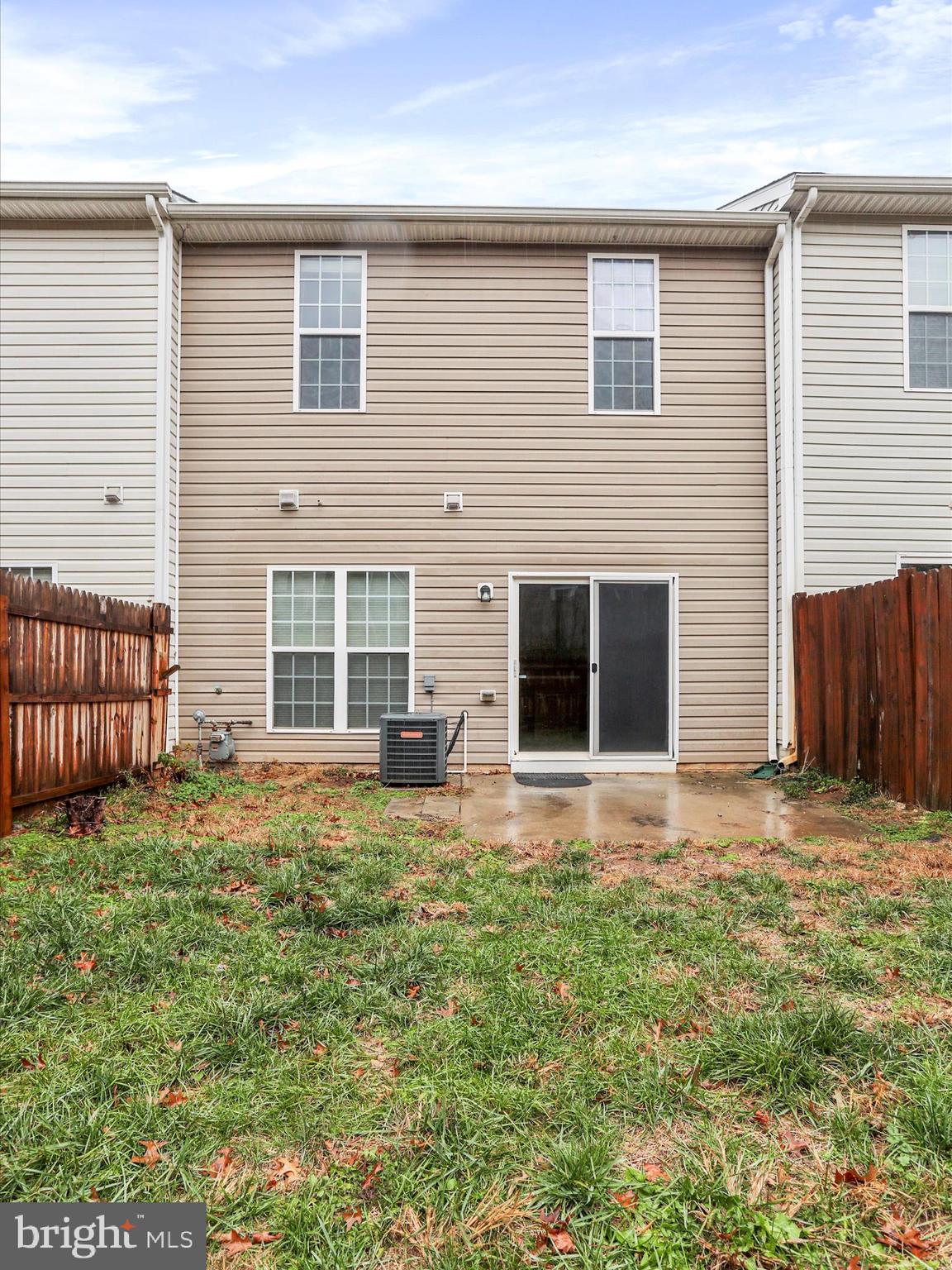 ARCHERS ROCK - Residential