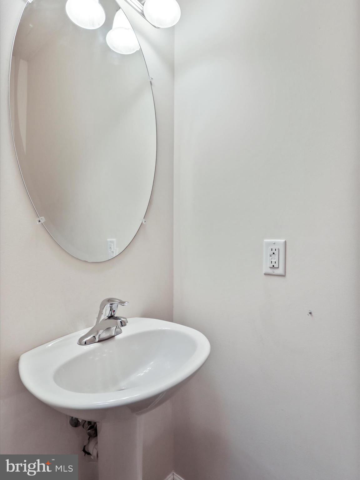 ARCHERS ROCK - Residential