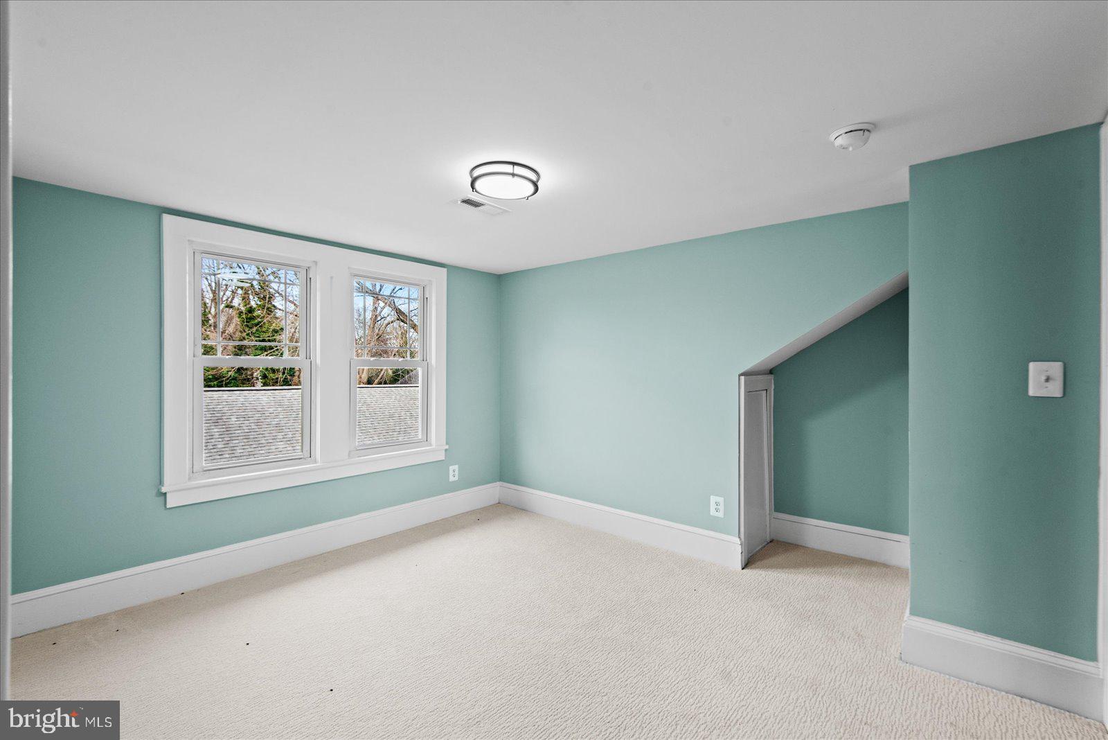 CLASSIC SHORES - Residential