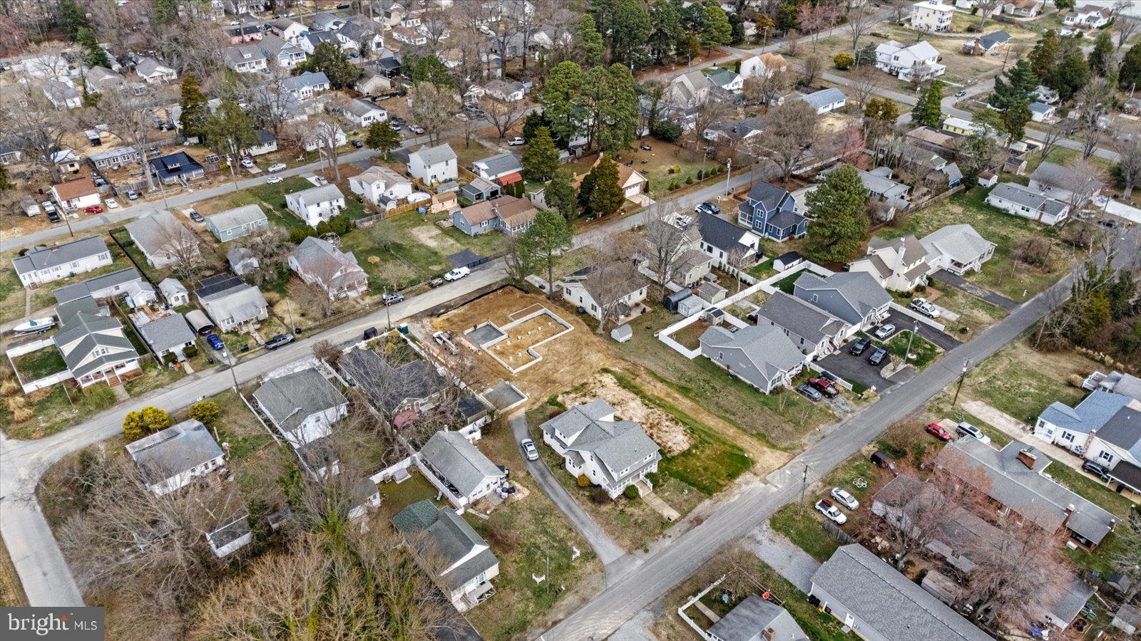 CLASSIC SHORES - Residential