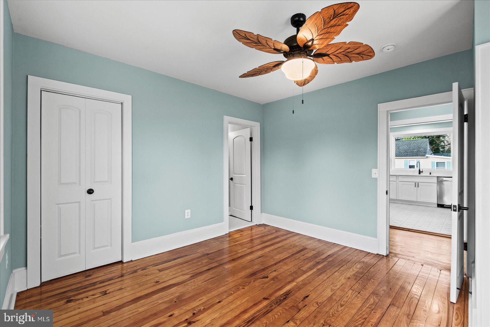 CLASSIC SHORES - Residential