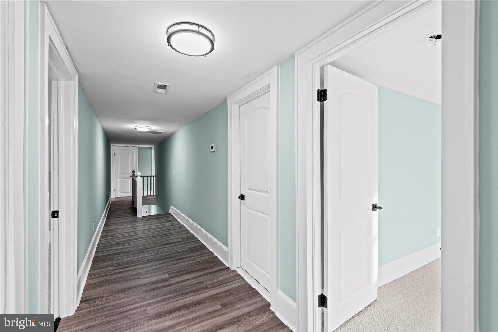 CLASSIC SHORES - Residential