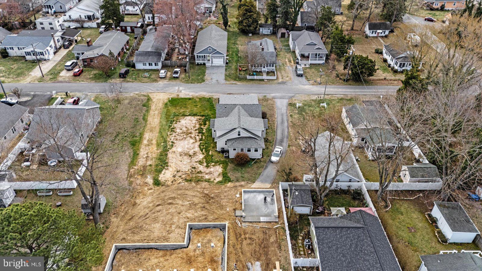 CLASSIC SHORES - Residential