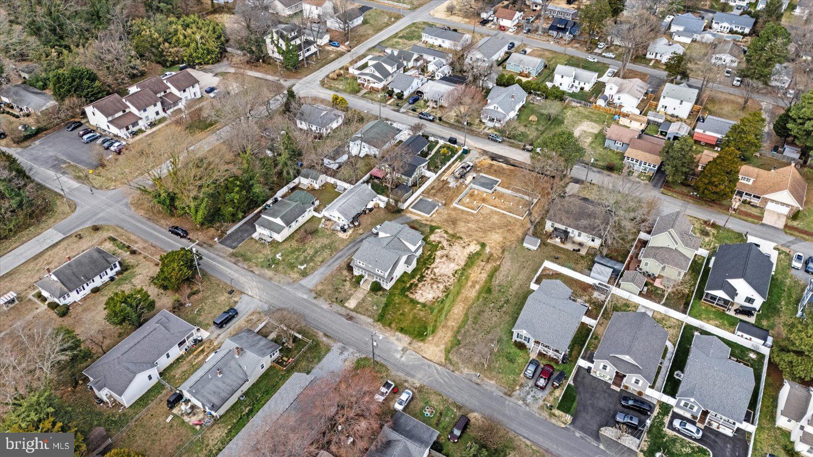 CLASSIC SHORES - Residential