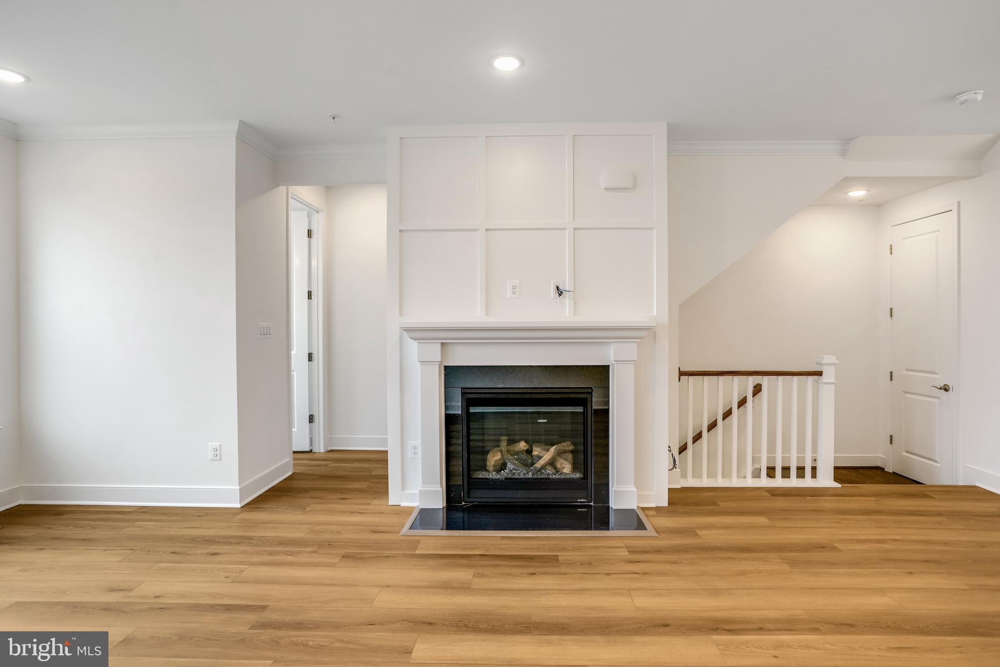 GAMBRILL GLENN - Residential