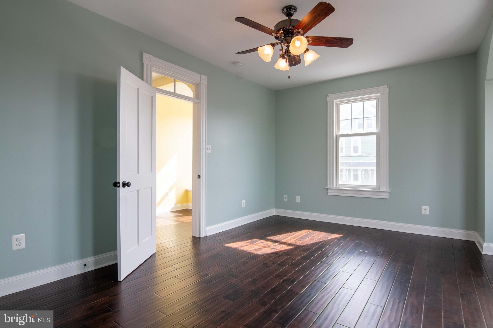 BRUNSWICK - Residential