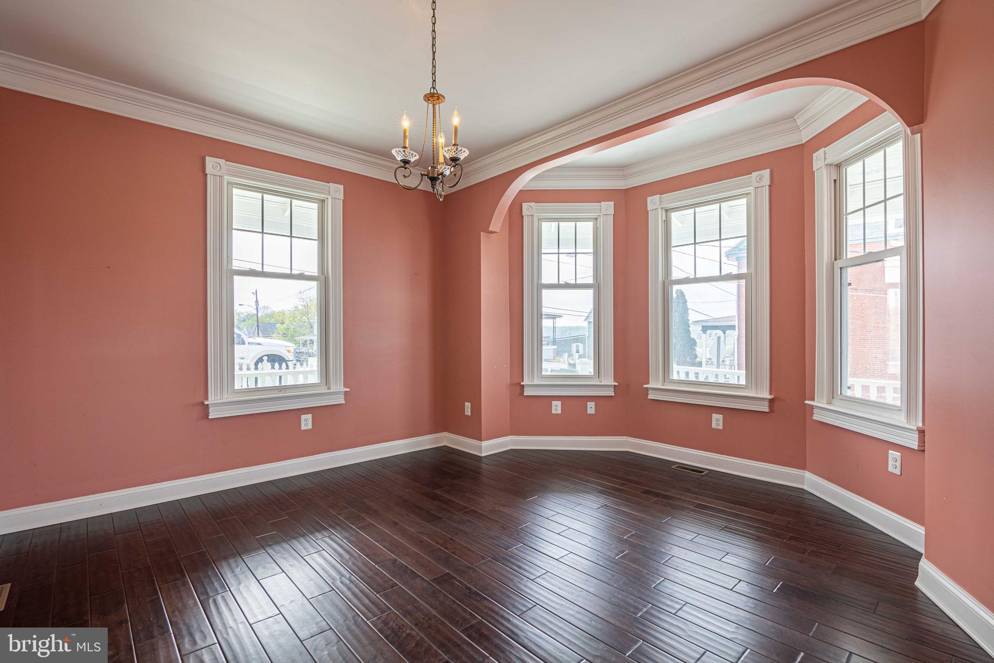 BRUNSWICK - Residential