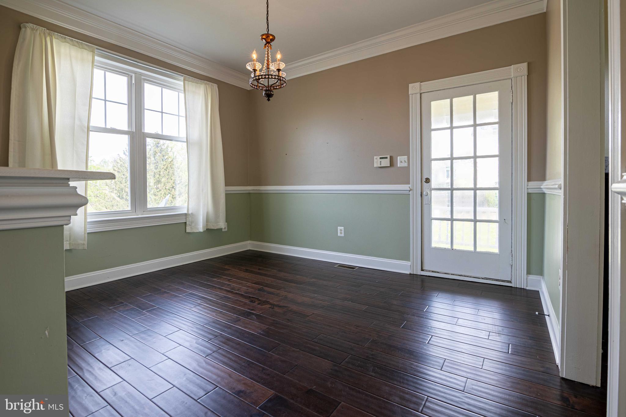 BRUNSWICK - Residential