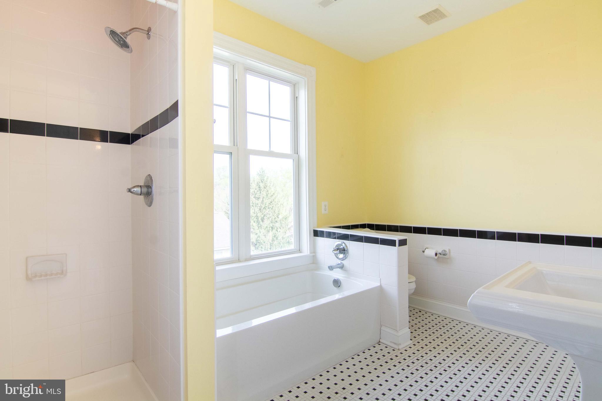 BRUNSWICK - Residential