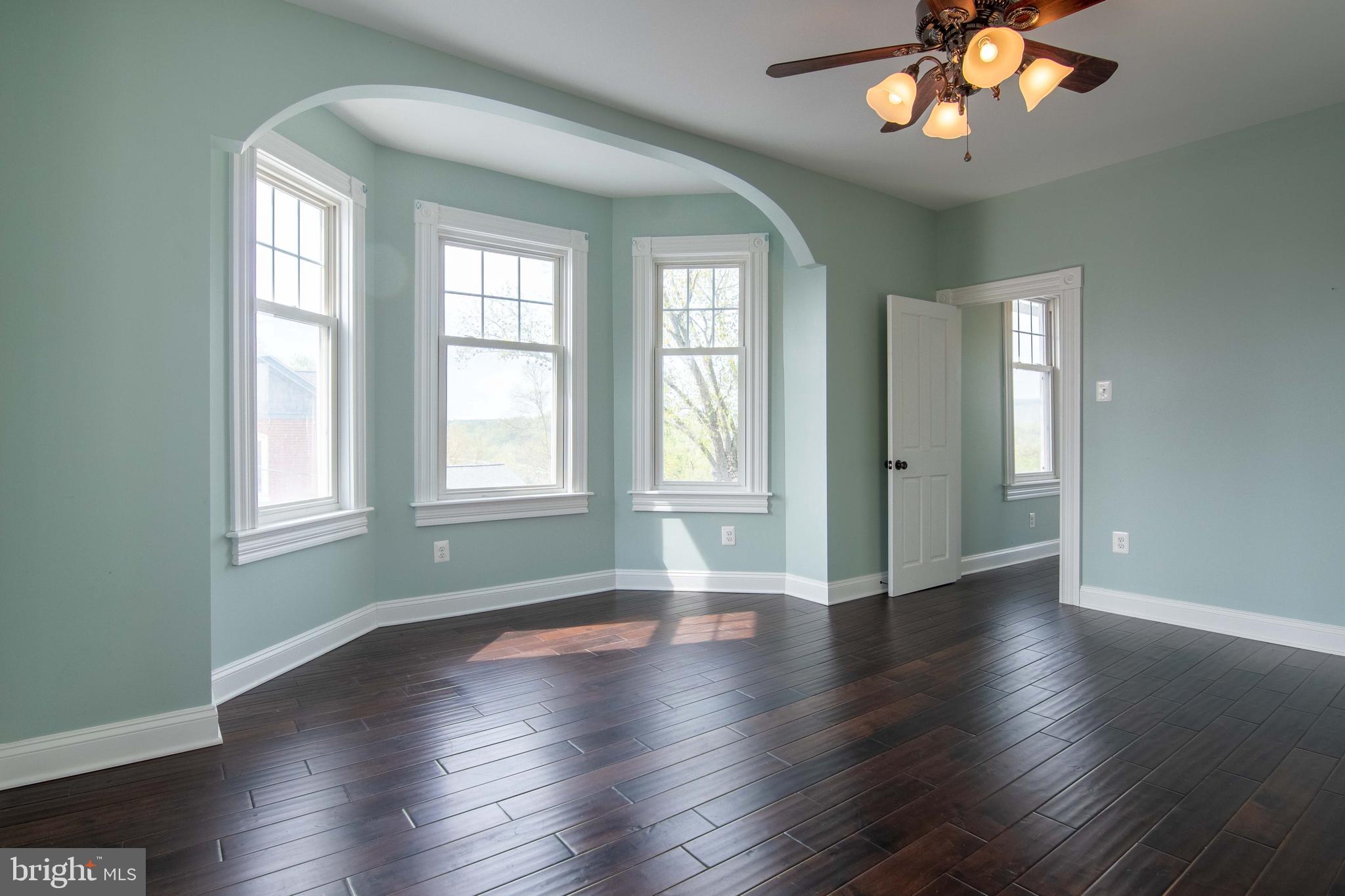 BRUNSWICK - Residential