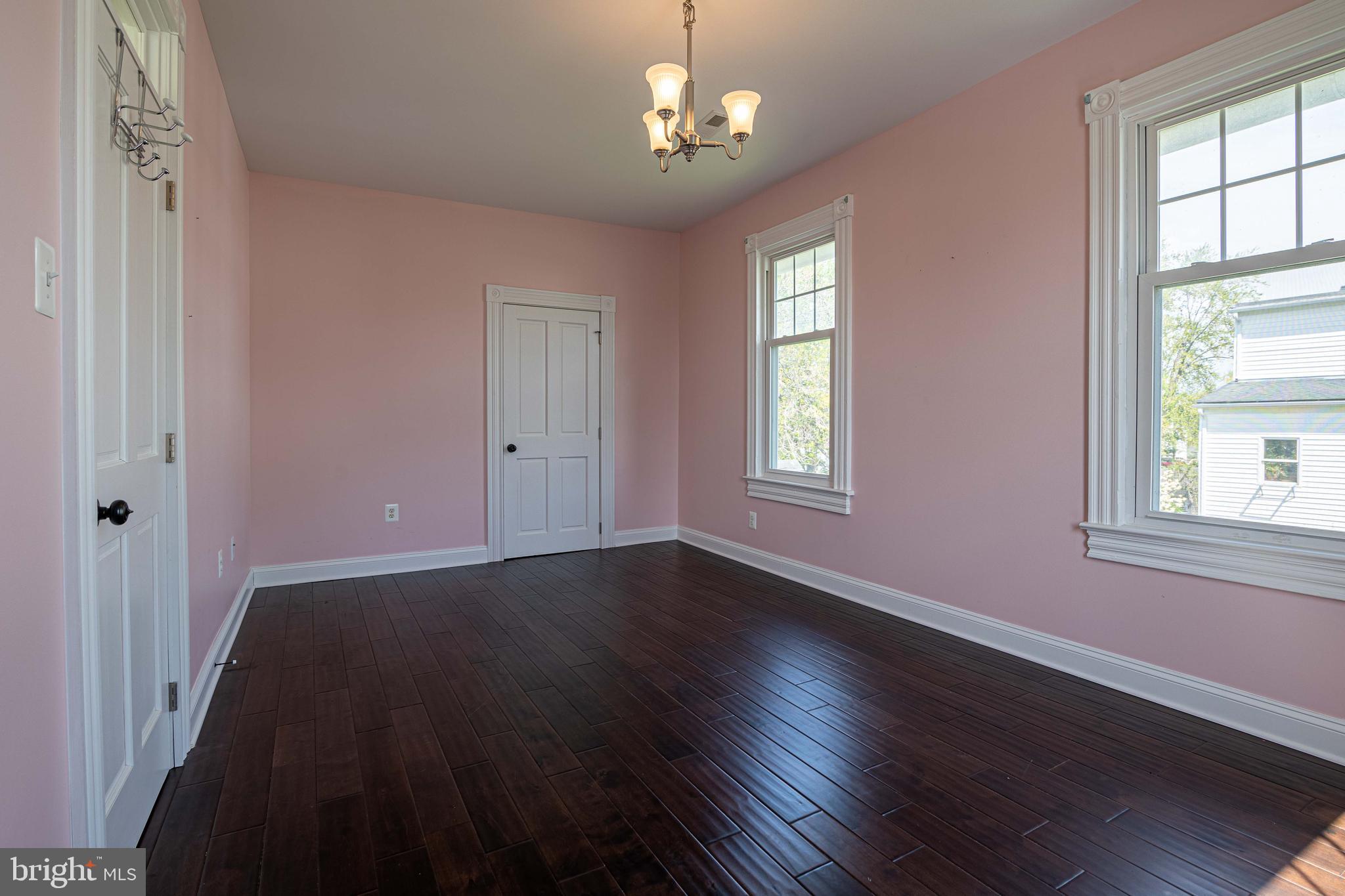 BRUNSWICK - Residential