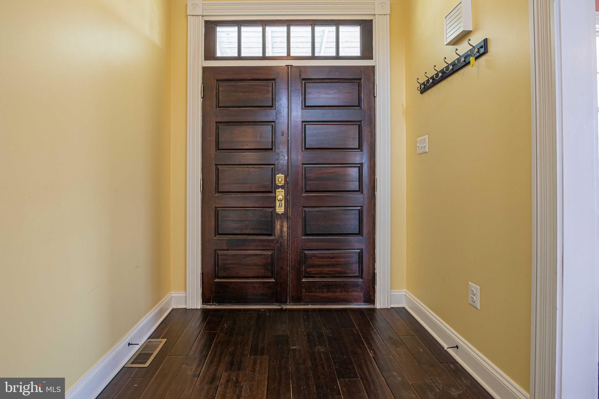 BRUNSWICK - Residential