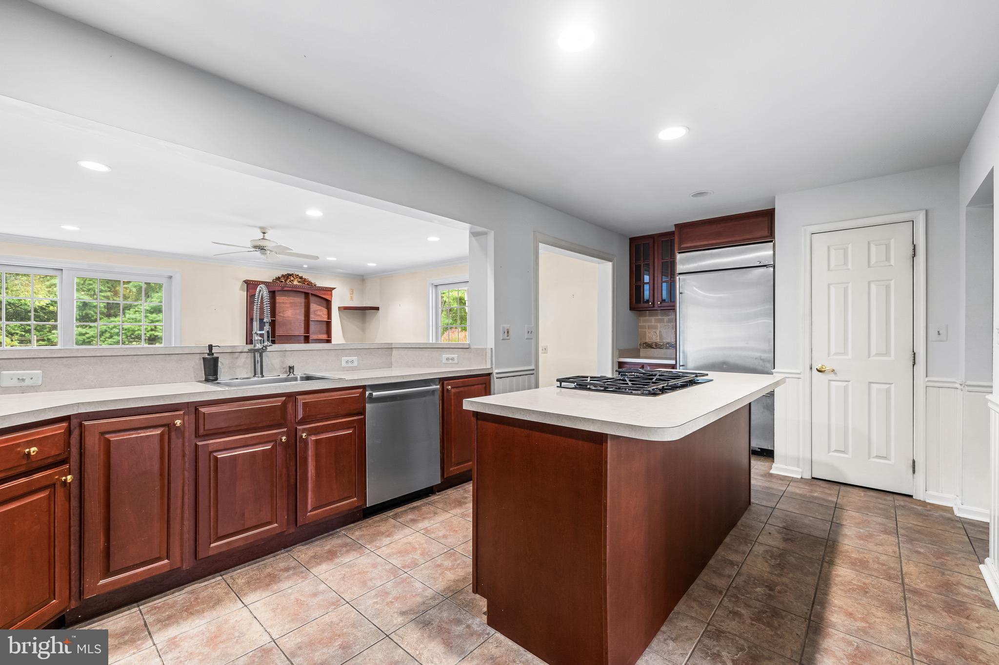 MONKTON - Residential