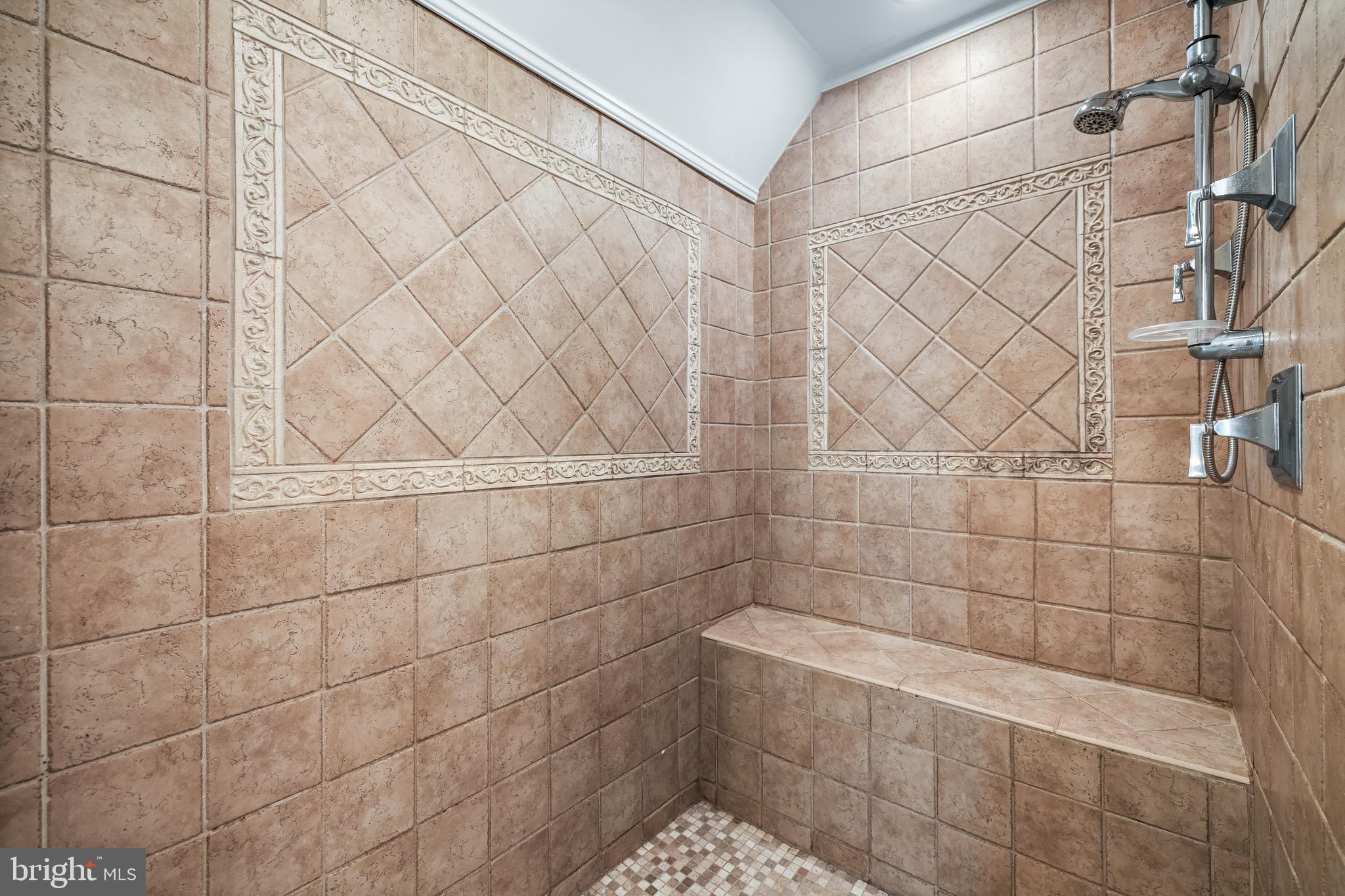 MONKTON - Residential