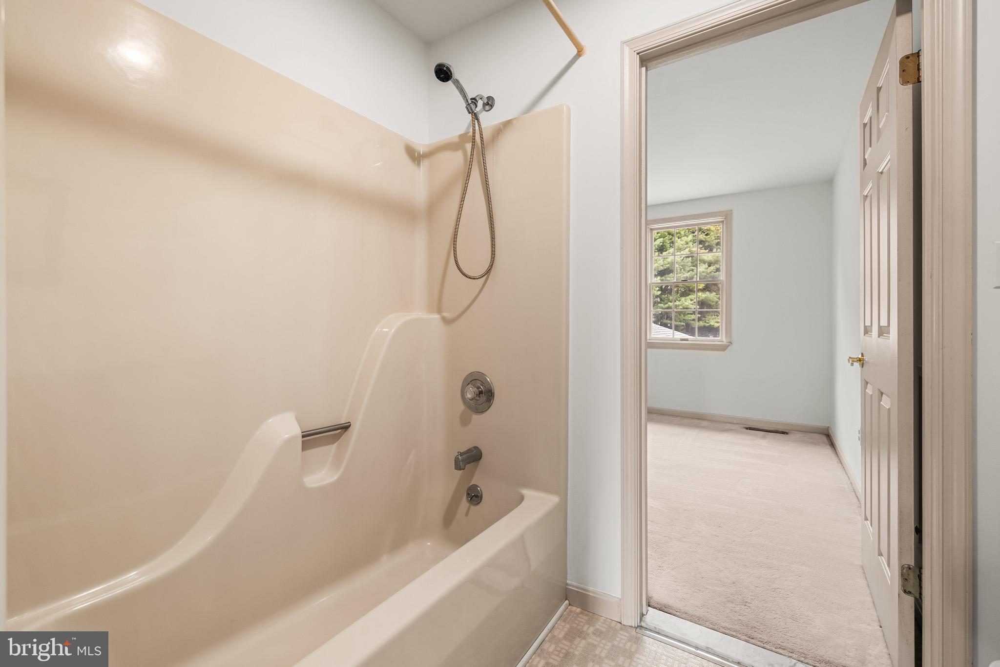 MONKTON - Residential