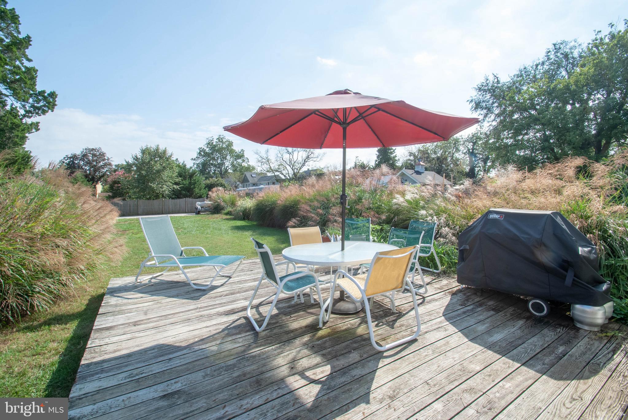 EASTPORT - Commercial Sale