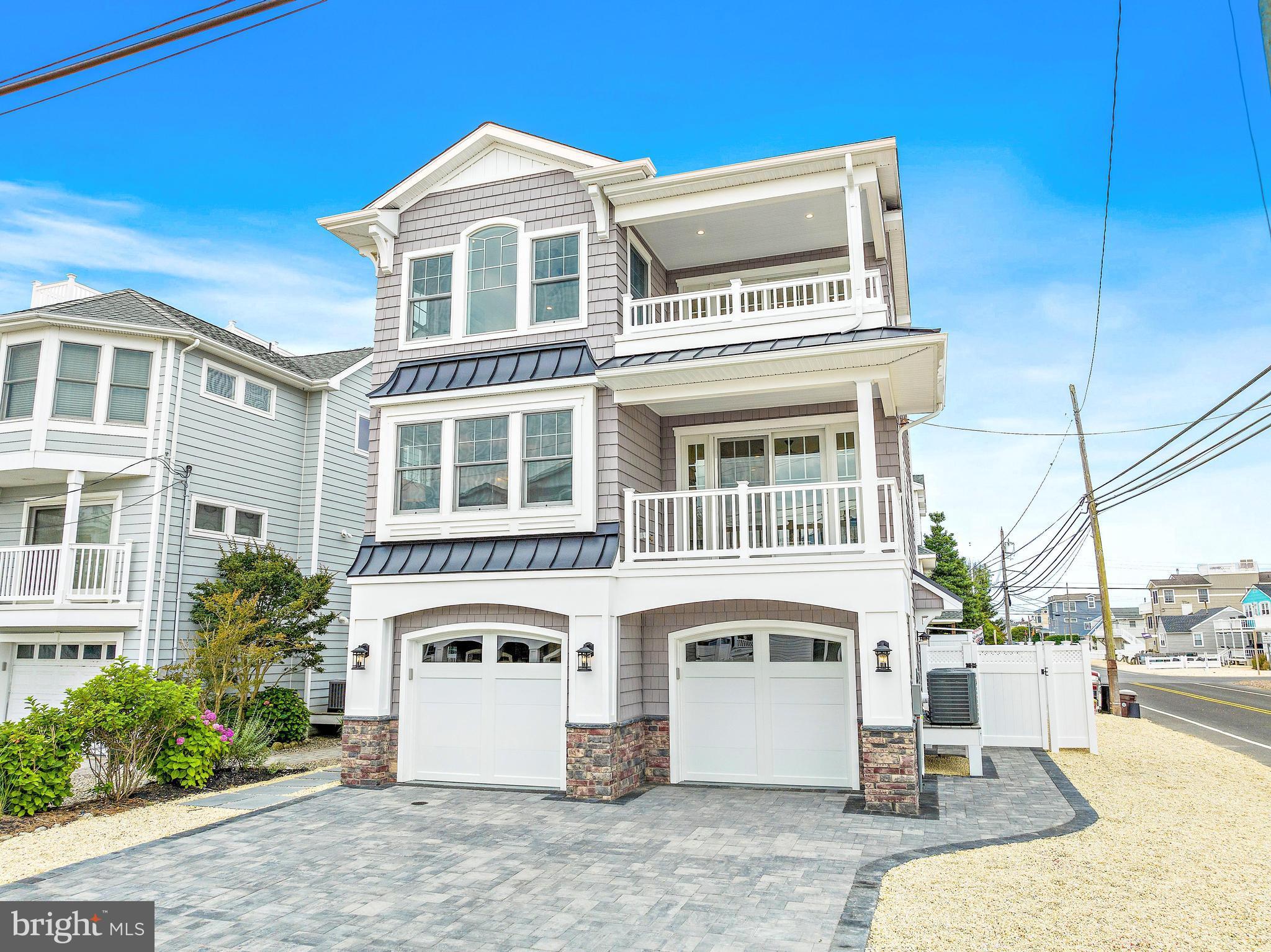 BEACH HAVEN PARK - Residential