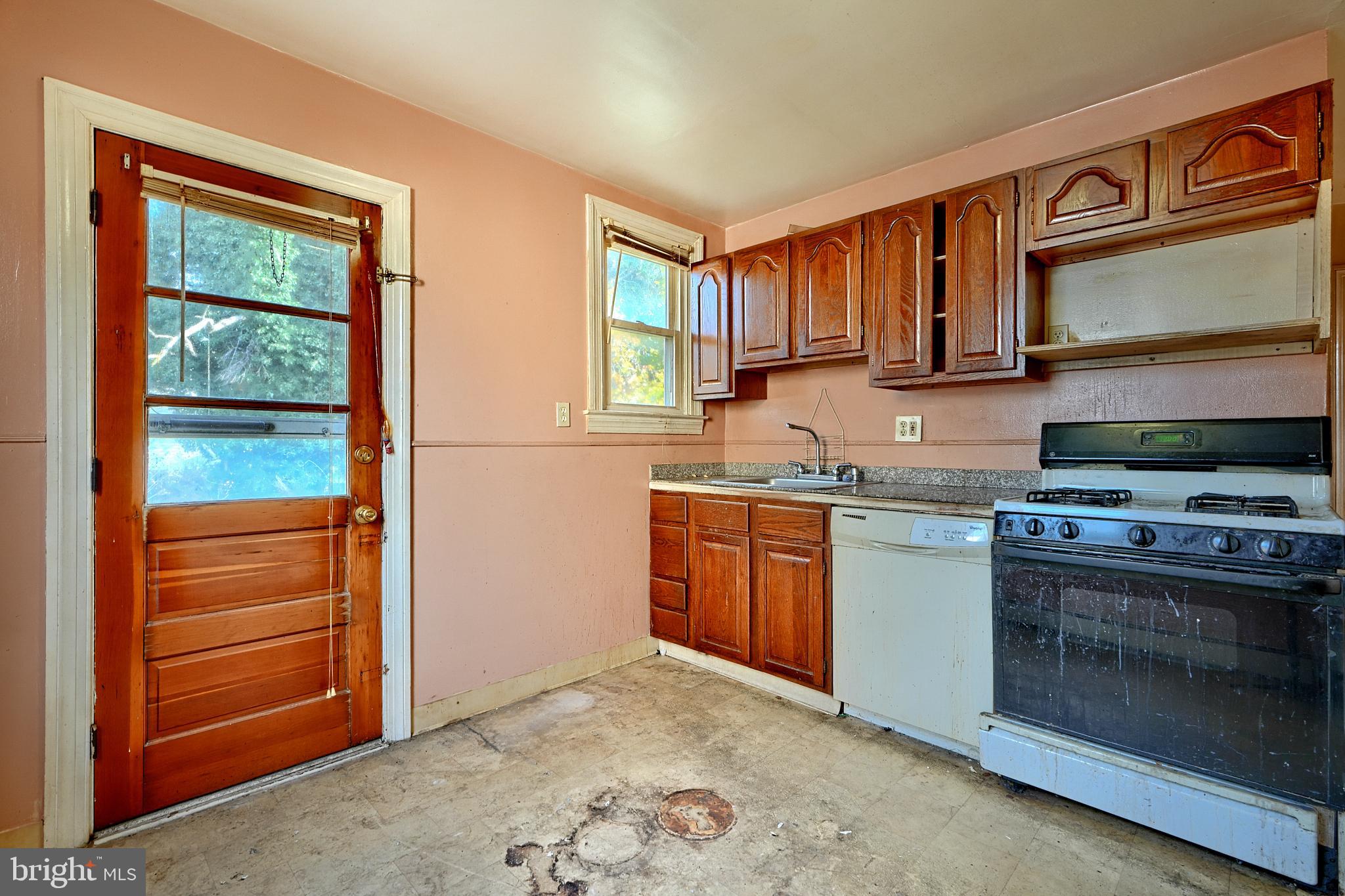 INVERNESS - Residential