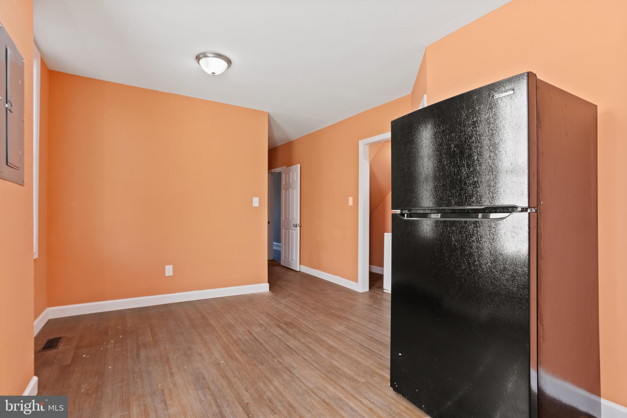 IRVINGTON - Residential Income