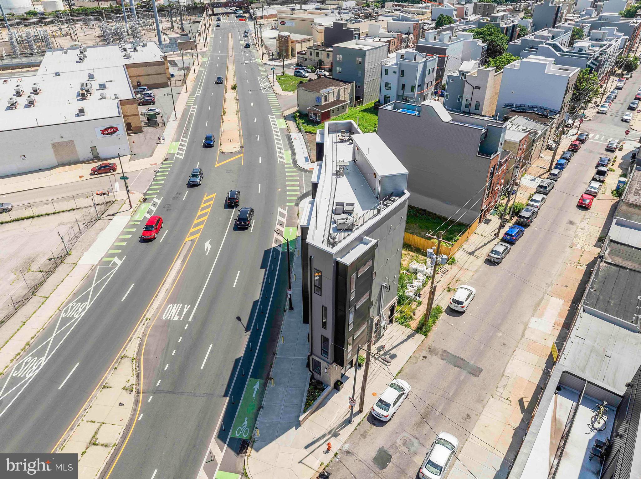 GRAYS FERRY - Commercial Sale