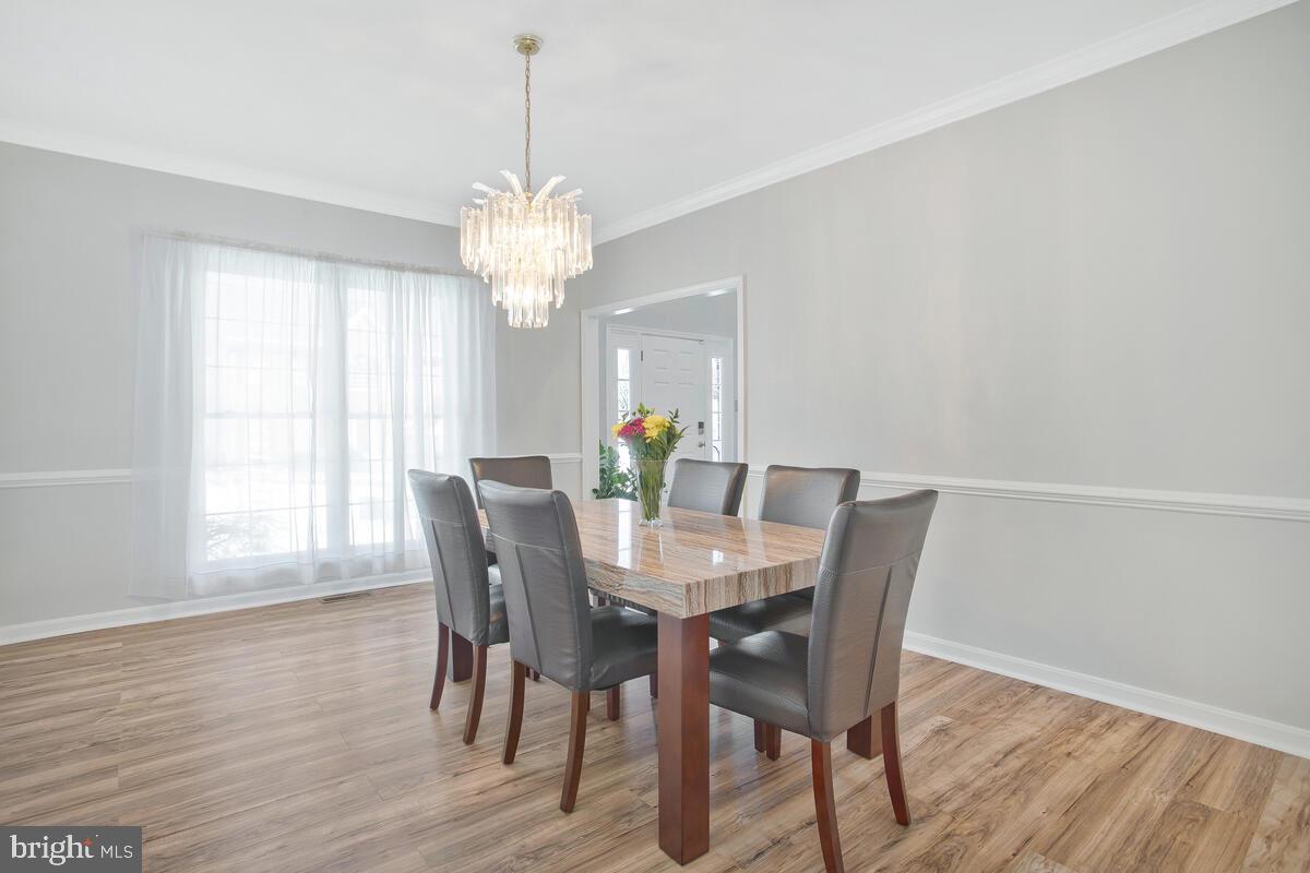 DISNEY ESTATES - Residential