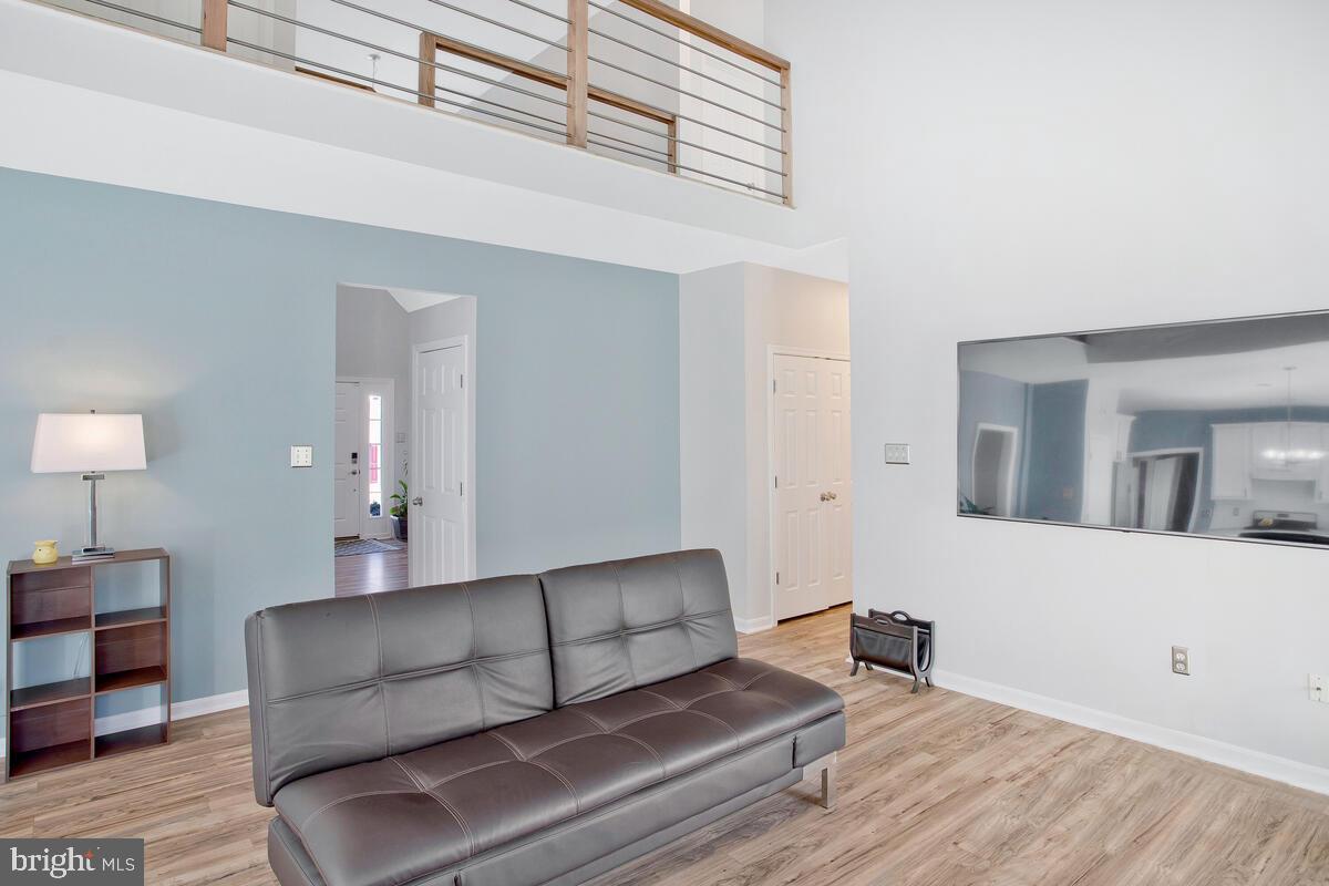 DISNEY ESTATES - Residential