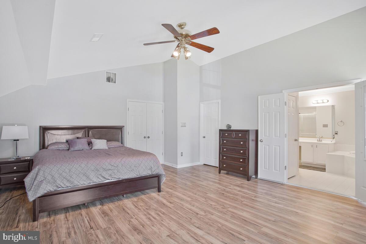 DISNEY ESTATES - Residential