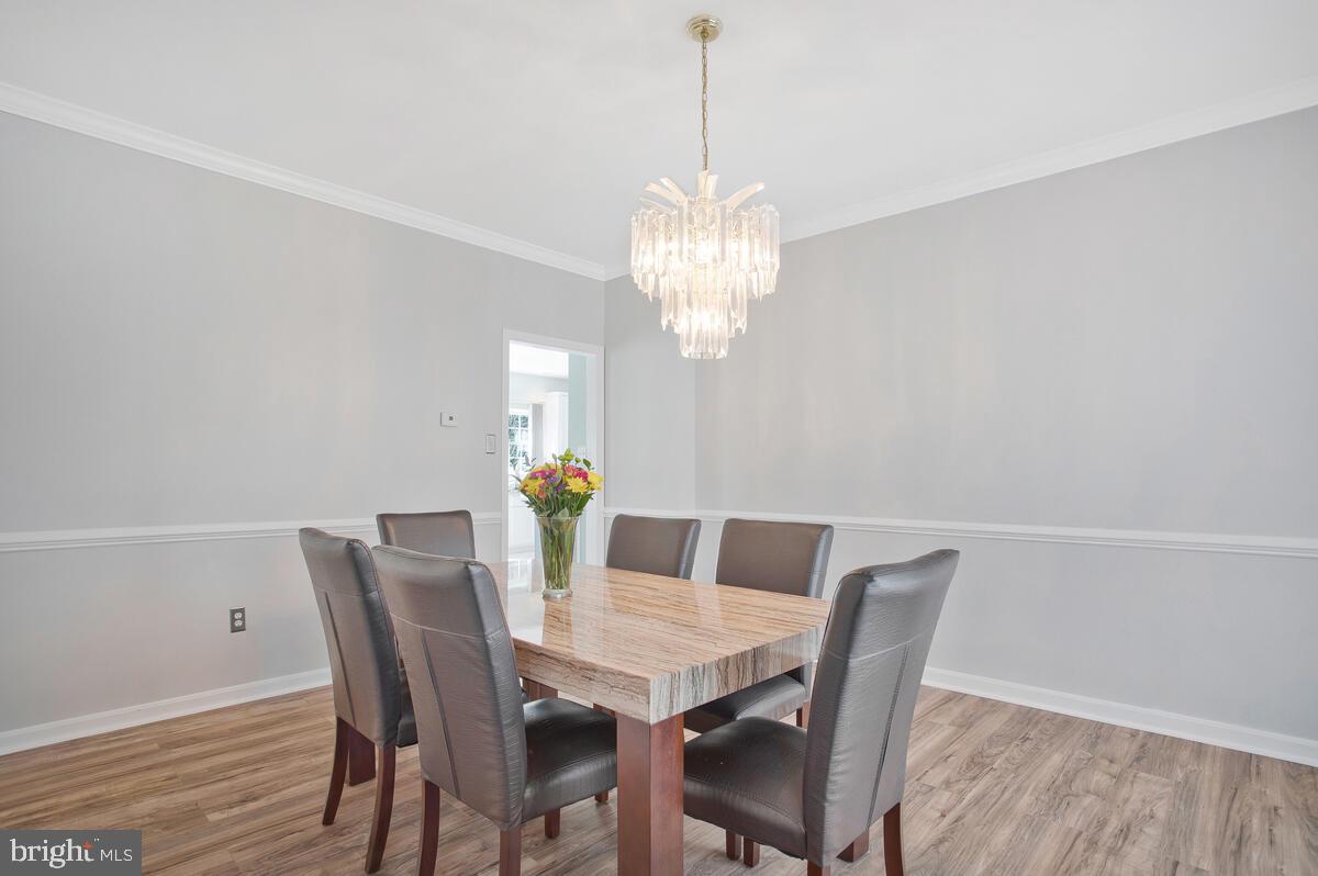 DISNEY ESTATES - Residential